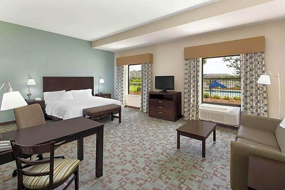Hampton Inn By Hilton And Suites Savannah-Airport