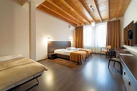 Twin Room with Extra Bed