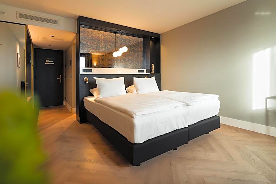 Van der Valk TheaterHotel De Oranjerie
