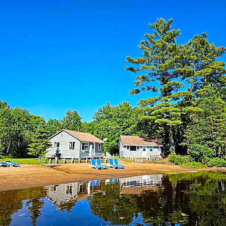 Parkway Cottage Resort and Trading Post