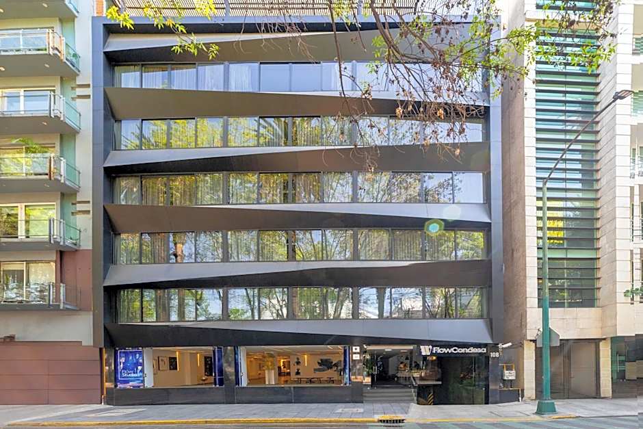 Flow Condesa - Adults Only