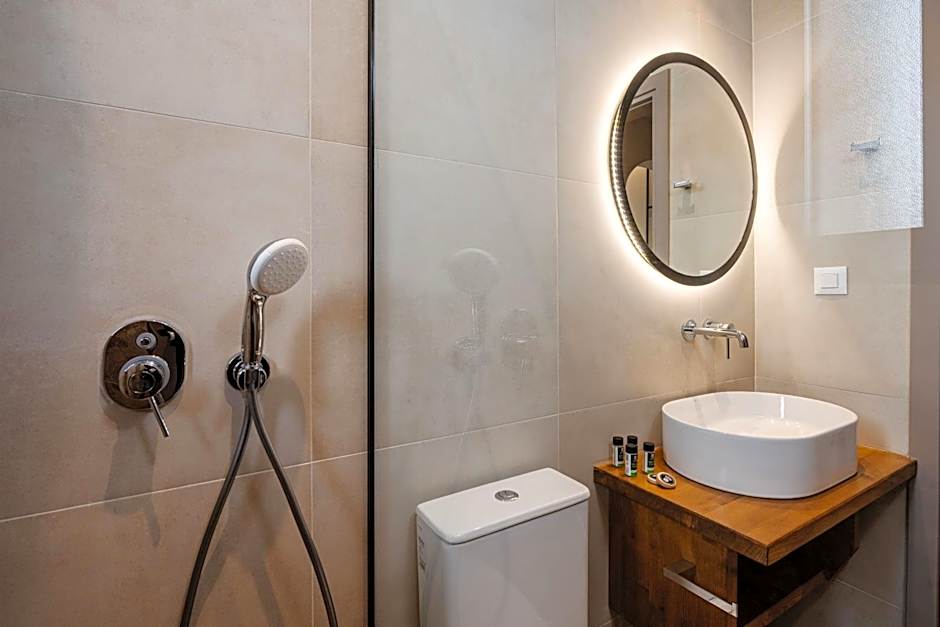 Horizon Apartments - Beachfront Luxury, by ZanteWize