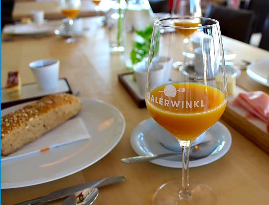 Malerwinkl Restaurant + Kunsthotel