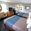 University Inn & Suites