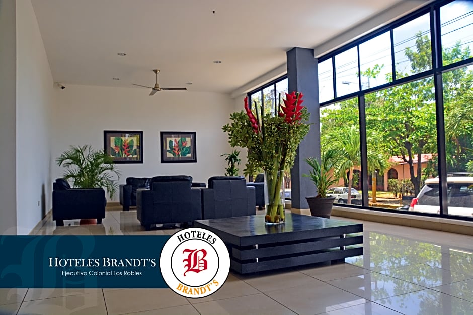 Hotel Brandt Ejecutivo Colonial Los Robles