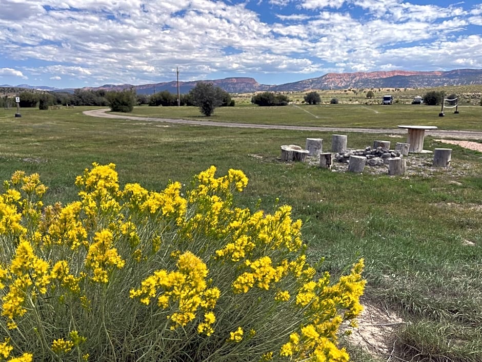 The Riverside Ranch Motel and RV Park