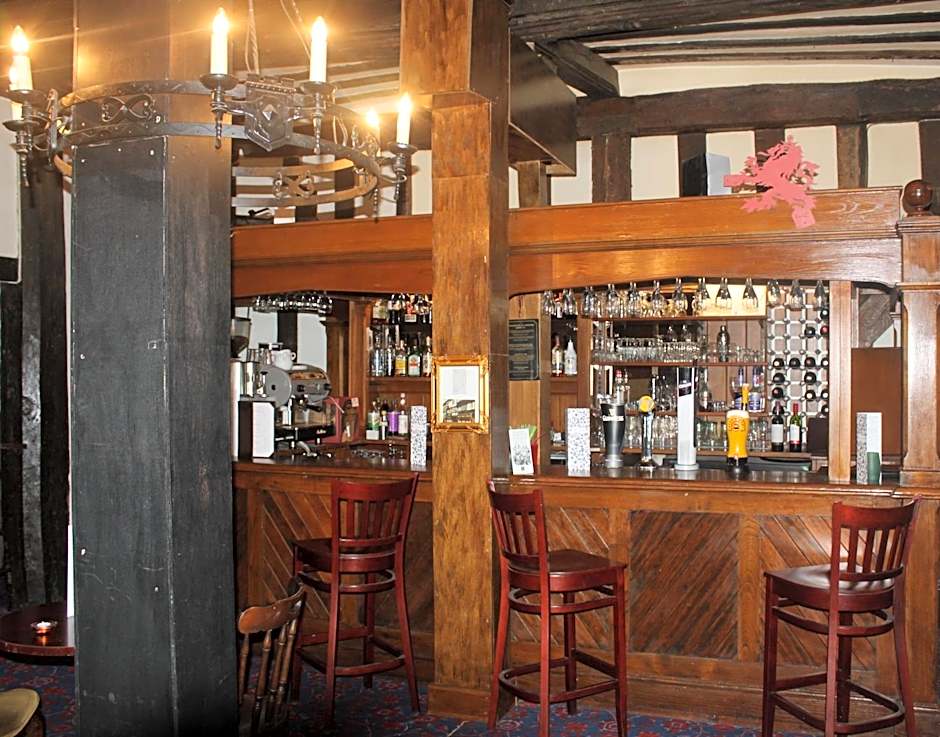 Brook Red Lion Hotel