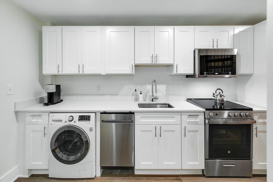 The Ledger Residences by Sosuite - Old City