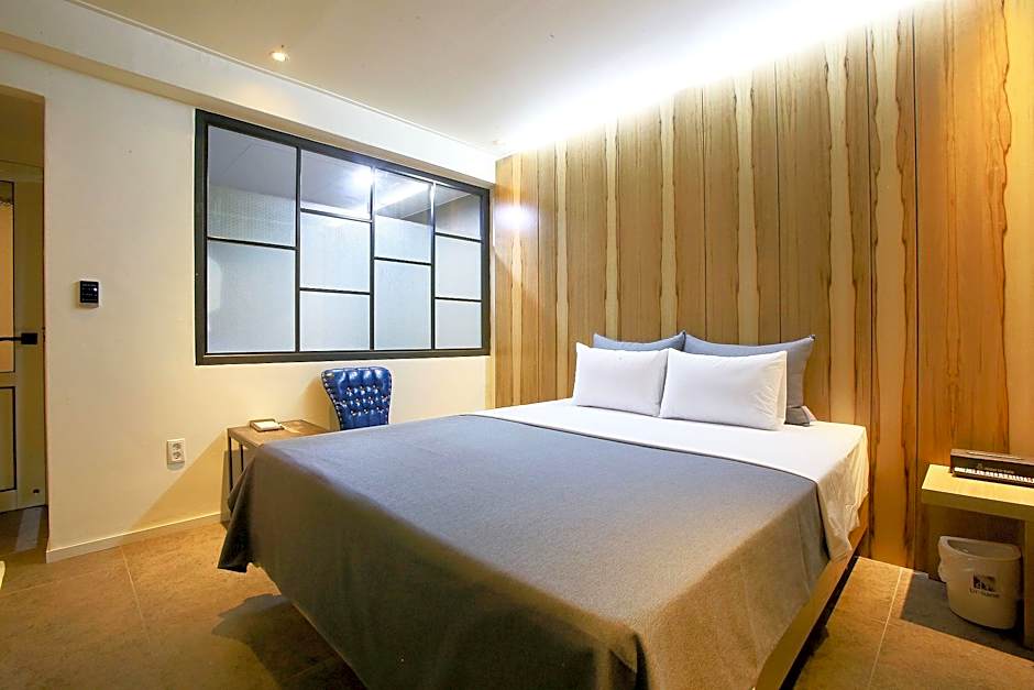 Chuncheon Urbane Hotel