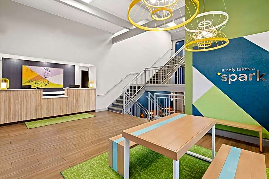 Spark by Hilton Wichita East