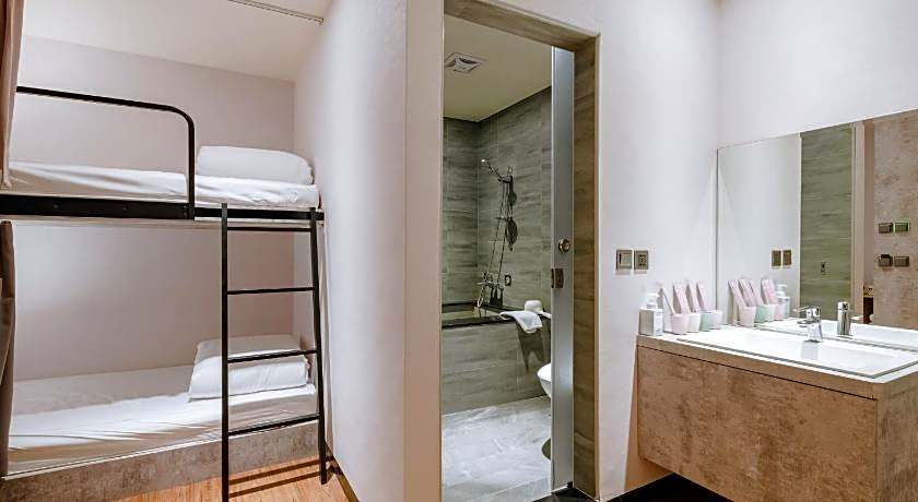 prince hot spring hotel