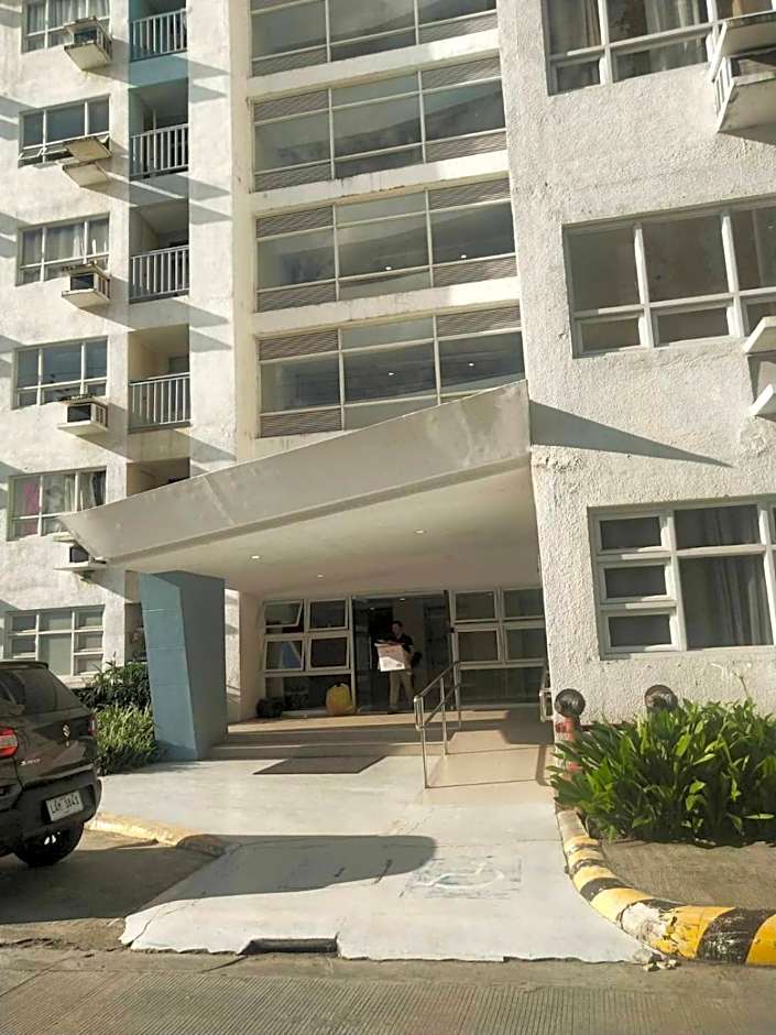 Jay's Condo - Seawind