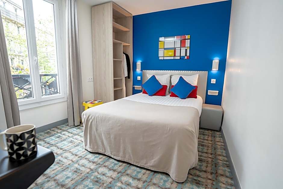 Hotel Du Mont Dore Batignolles