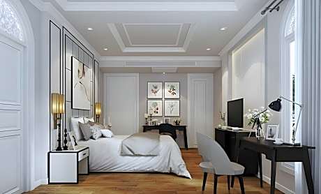 Grand Deluxe King Room