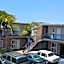 Seaside Motel