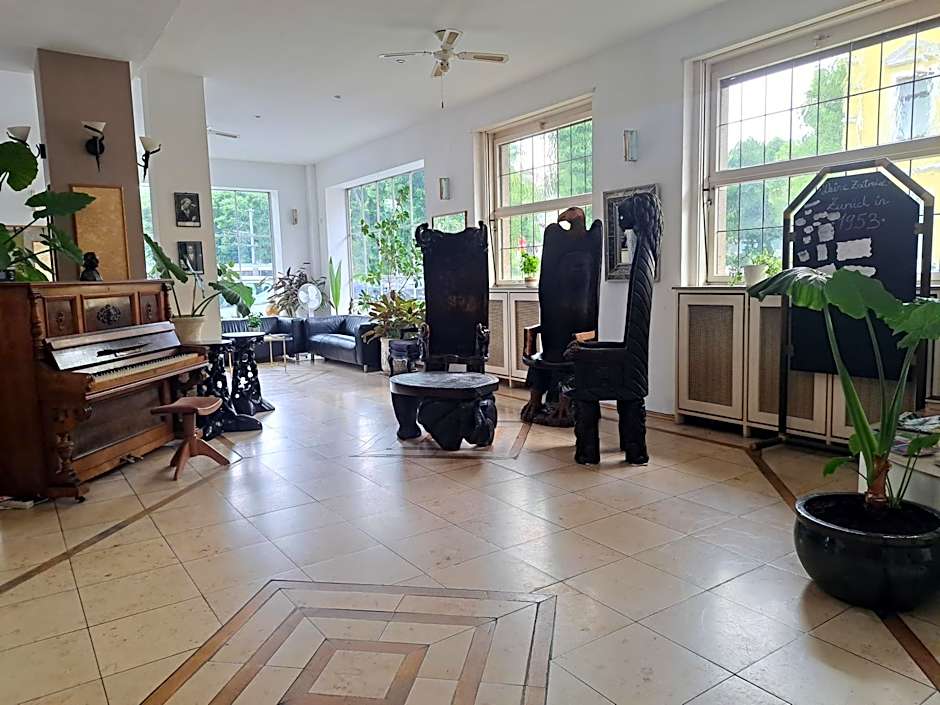 Hotel Central Hauptbahnhof