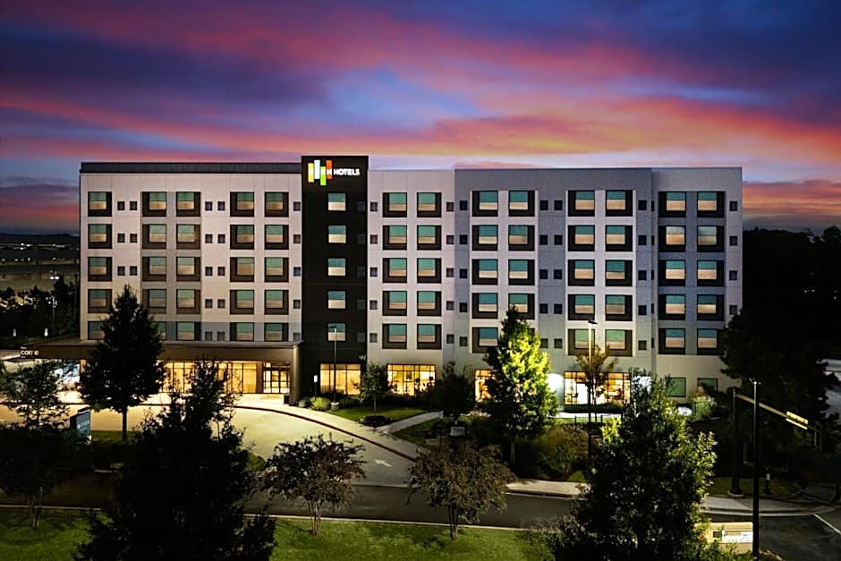 Photo 1 of 66 of EVEN Hotel Atlanta - Ballpark Area by IHG