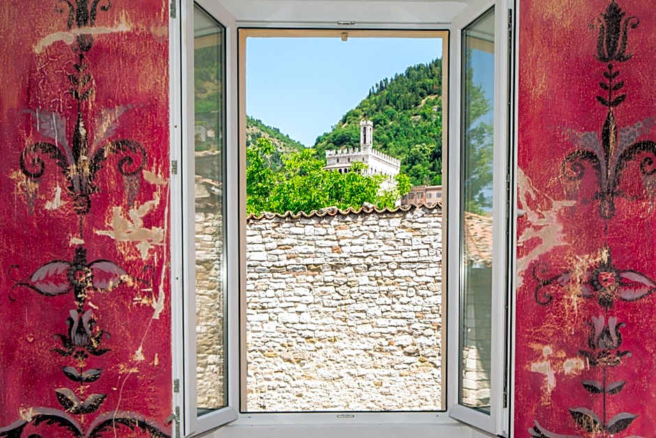 Hotel Porta Marmorea