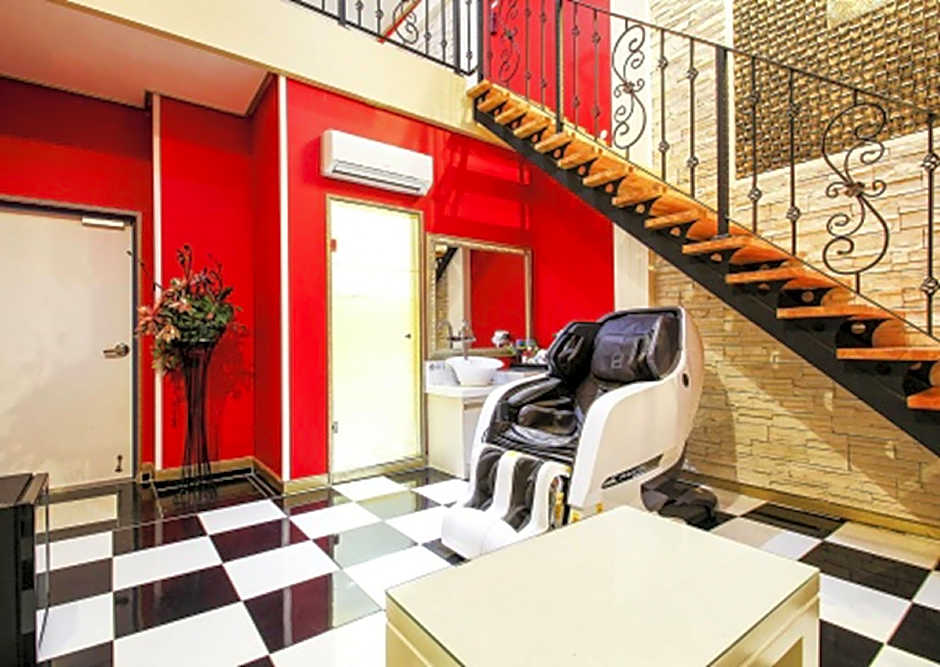 Paju Belita N Good Time Motel