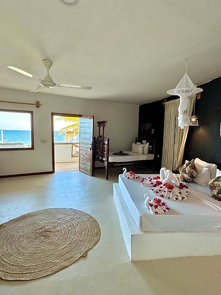 AVO Boutique Hotel