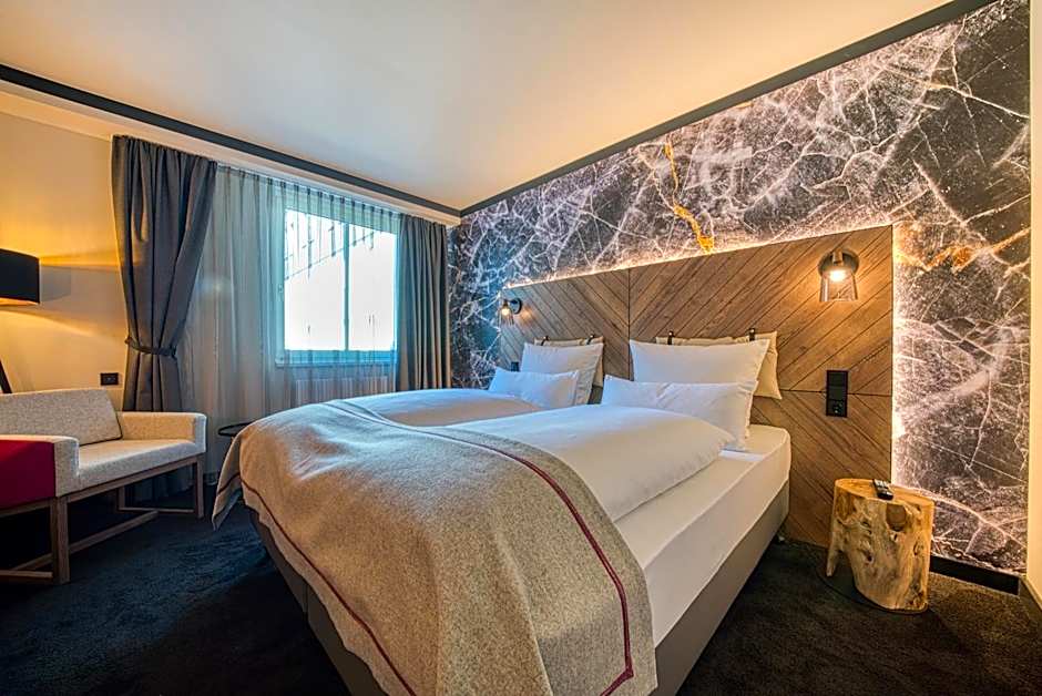 FourSide Hotel Salzburg, Trademark Collection by Wyndham