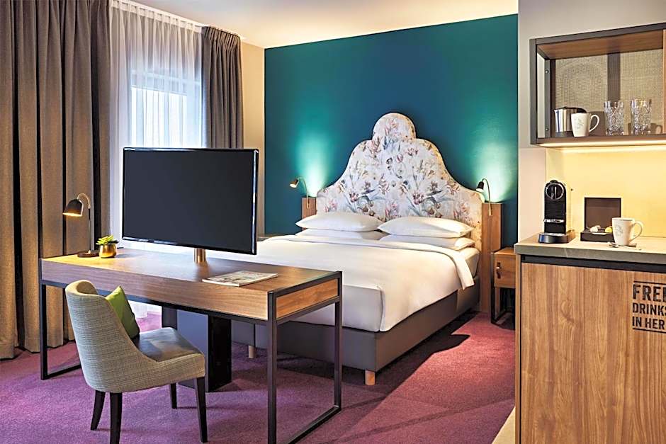 Me And All Hotel Dusseldorf Oberkassel
