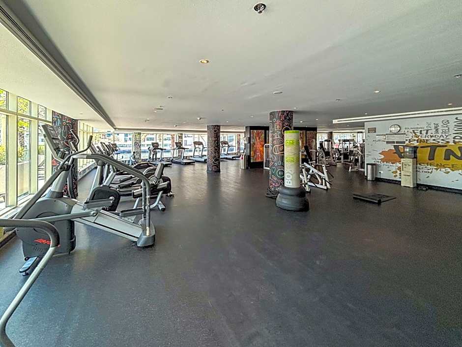 Frank Porter - Al Majara Tower 2