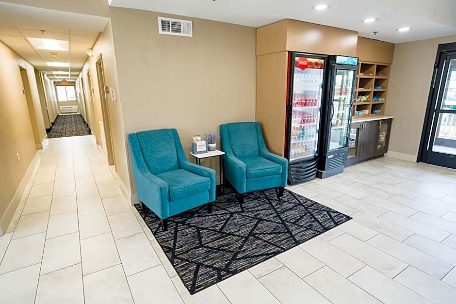 MainStay Suites Knoxville Airport