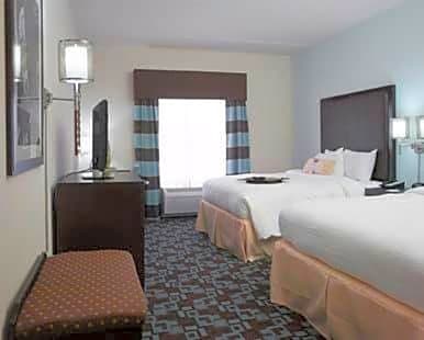 Hampton Inn & Suites Nashville at Opryland