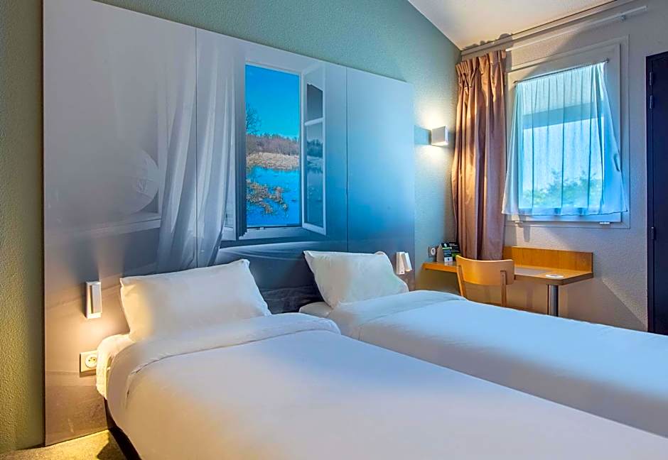 B&B HOTEL CHATEAUROUX Aéroport