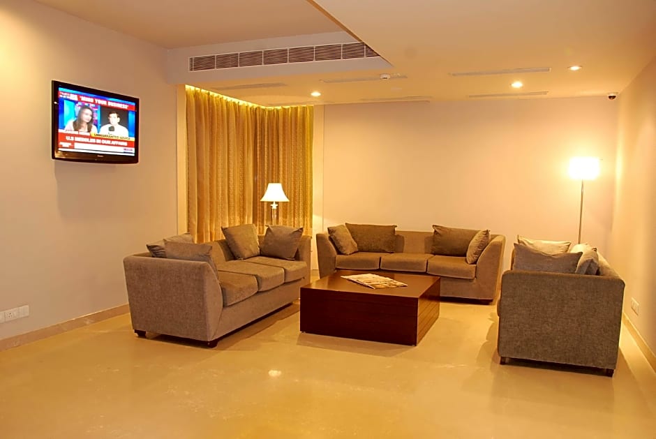 Sarovar Portico Naraina Hotel