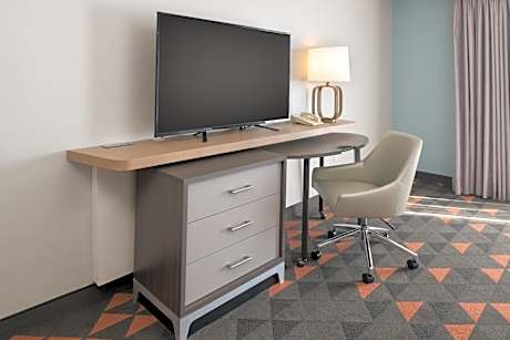 Queen Room with Two Queen Beds - Hearing Accessible/Non-Smoking