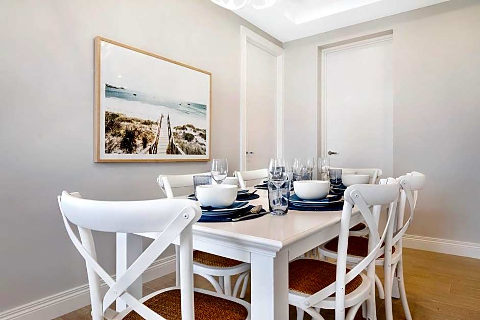 The Hamptons Apartments - St Kilda
