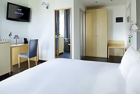 Comfort Double or Twin Room
