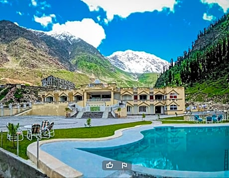 Al Cazar Fort Hotel & Restaurant 