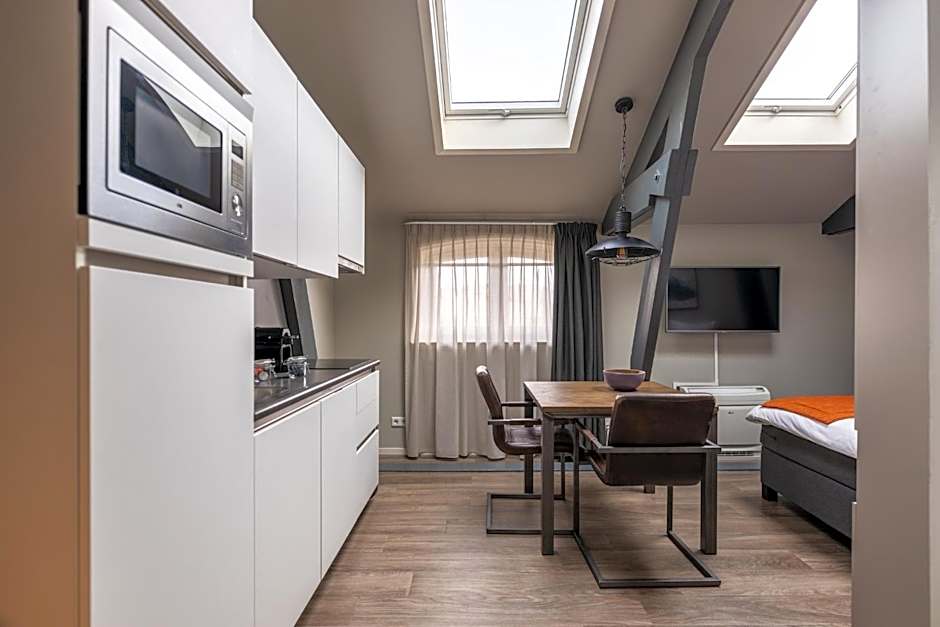 YAYS Amsterdam Maritime by Numa