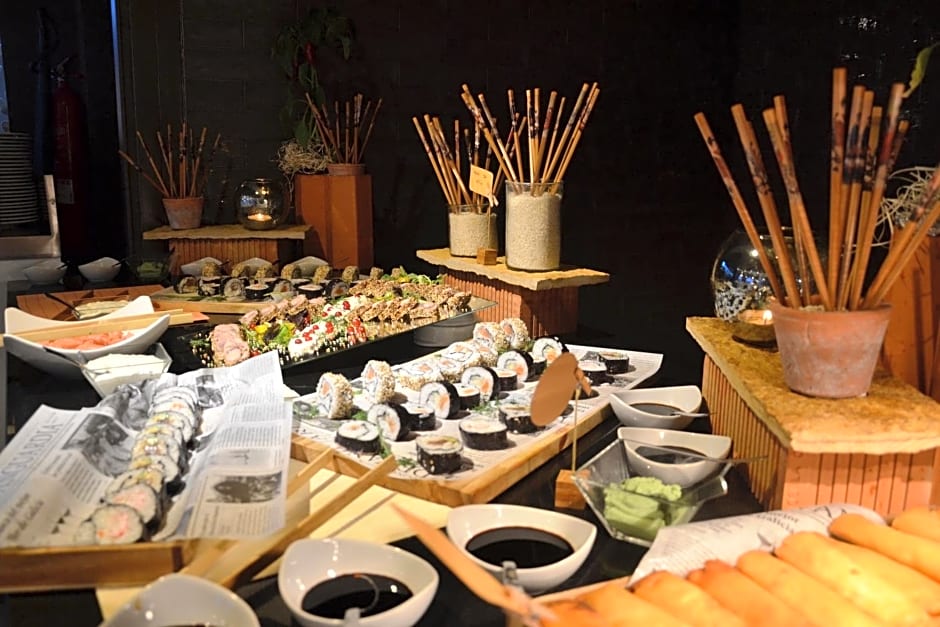 Hotel Brisamar Suites