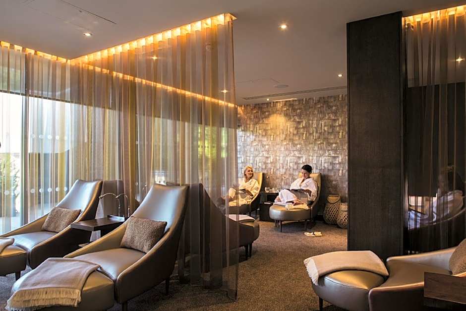 St. Pierre Park Hotel & Golf