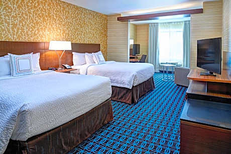 Suite, 2 Queen, Sofa bed