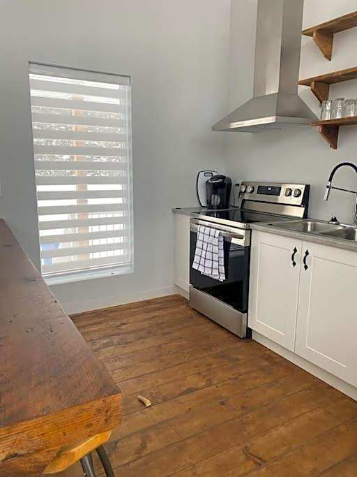 Le Monk ,chalet, motoneige, quad ,nature, randonné pédestre