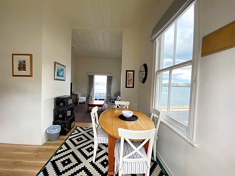 Mangonui Waterfront Apartments