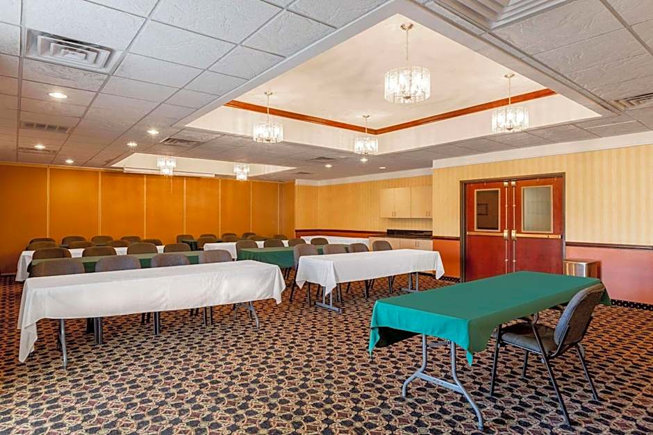 La Quinta Inn & Suites by Wyndham Dodge City