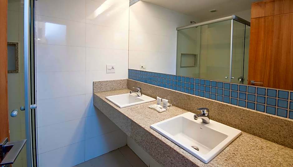 Américas Granada Hotel