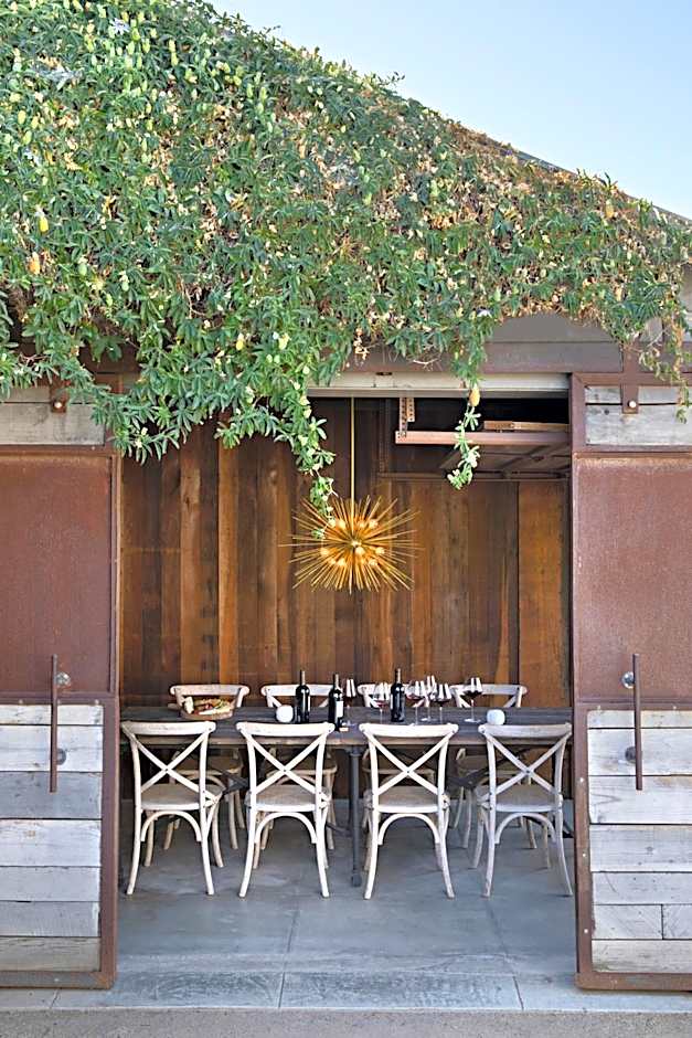 R Inn Napa