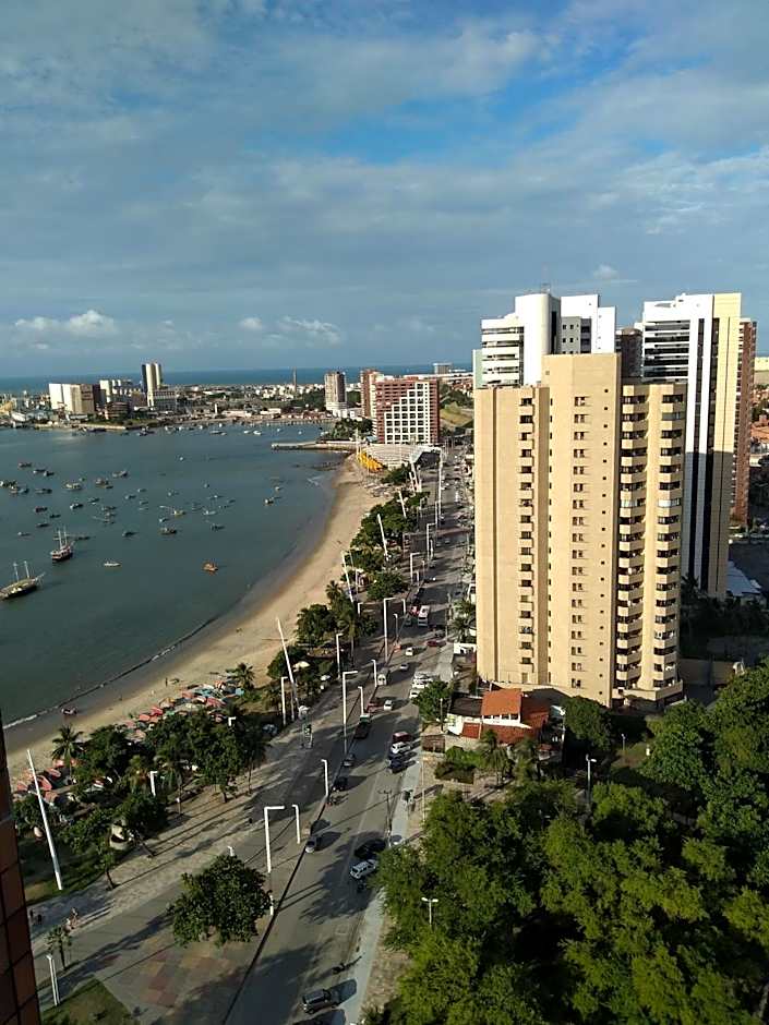 Apto Beira Mar 2102