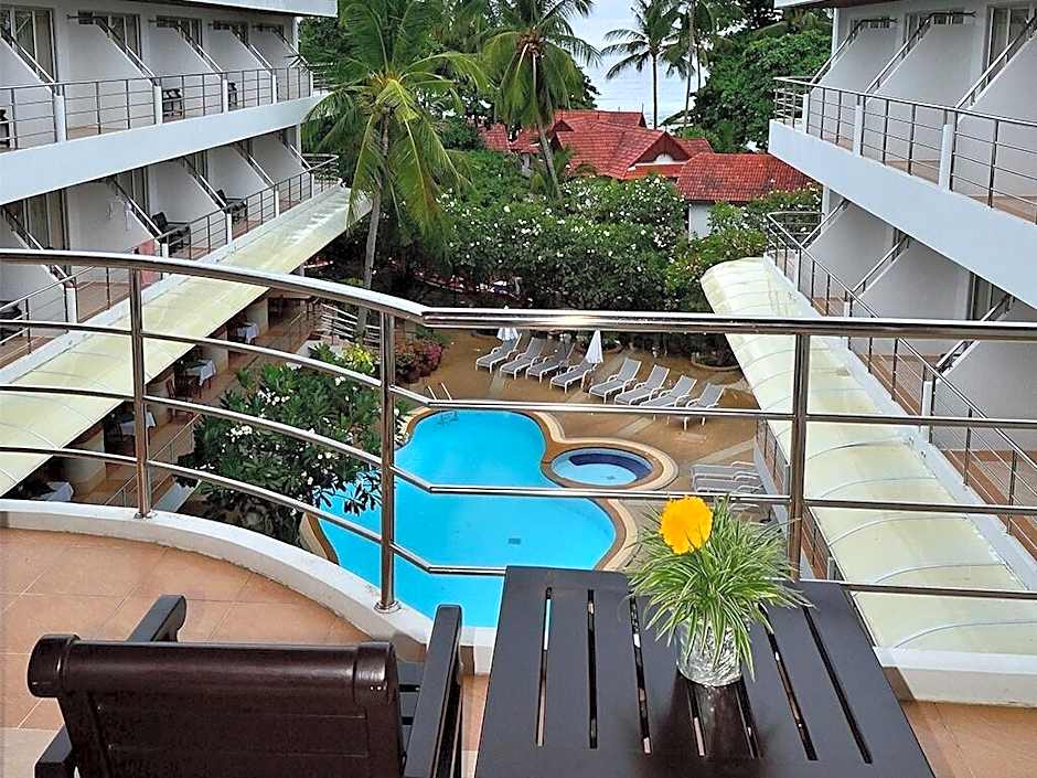 First Residence Hotel