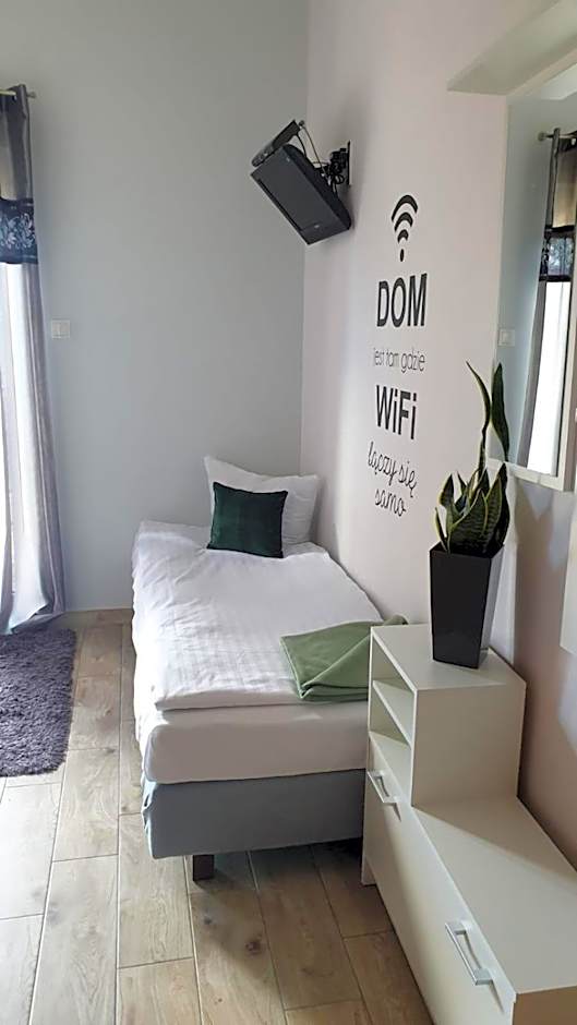 Zajazd CHATA Kębłowo