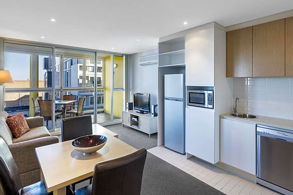 iStay Precinct Adelaide