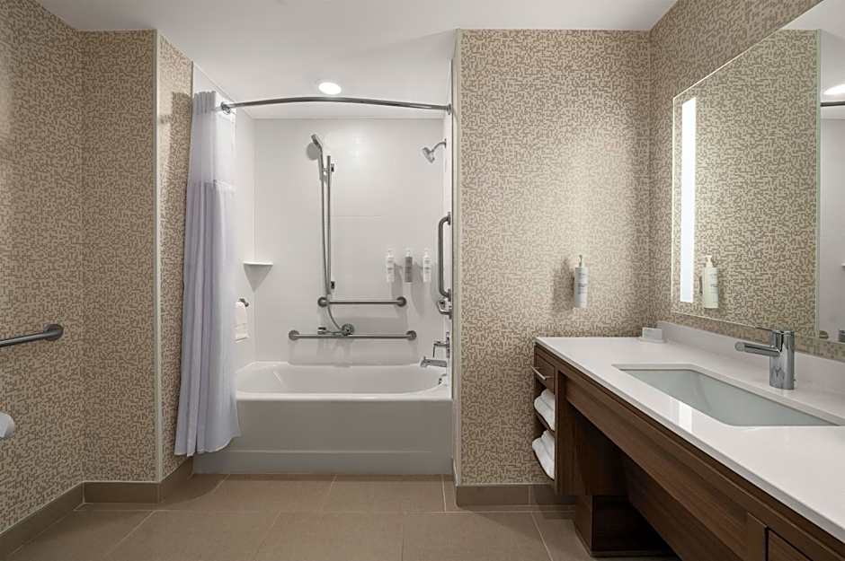 Home2 Suites by Hilton Cincinnati Eastgate