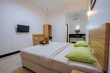 Central Inn Senggigi